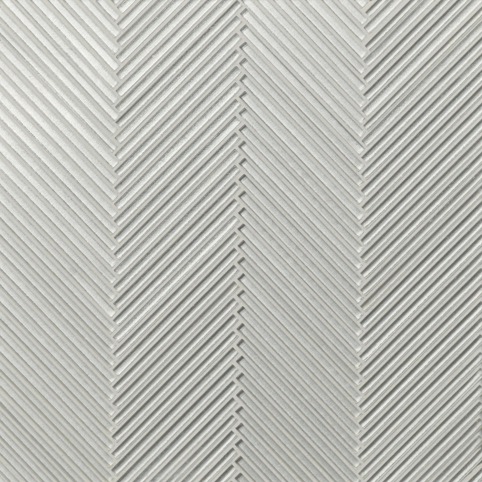 Kaikos Skinny Chevron Glass Mosaic in Pearl