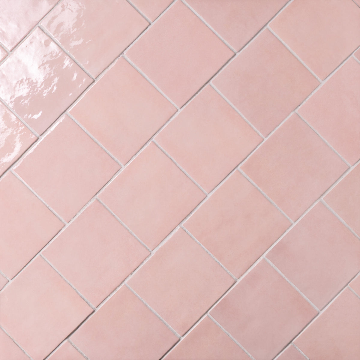 Bedrosians Cloé 5" x 5" Glossy Ceramic Tile in Pink | Item Code DECCLOPIN55G