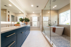 Bedrosians Magnifica The Thirties 30" x 30" - 8mm Honed Porcelain Tile in Luxe White | Item Code DOLMAGLUX3030-8H