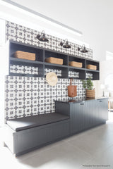 Bedrosians Enchante 8" x 8" Matte Porcelain Decorative Tile in Moderno | Item Code FIOENCMOD88DECO