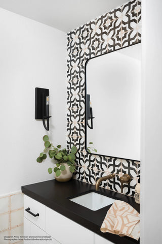Casablanca 5" x 5" Matte Ceramic Tile in Farissi