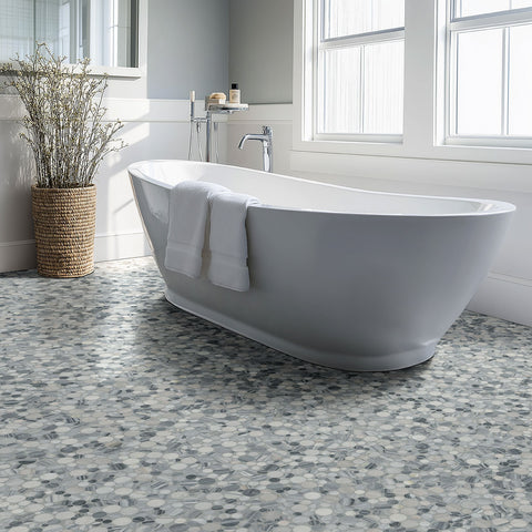 ALASKA GRAY PEBBLES MESH BACKED