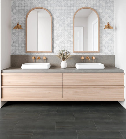 Monet Honed Marble Mosaic 6 Tile in White Carrara