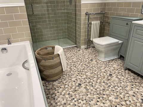 MIX MARBLE PEBBLES MESH BACKED